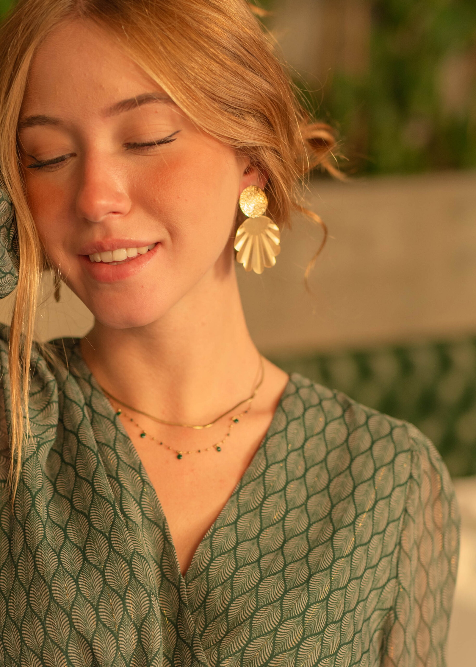 Orecchini cerchio ventaglio