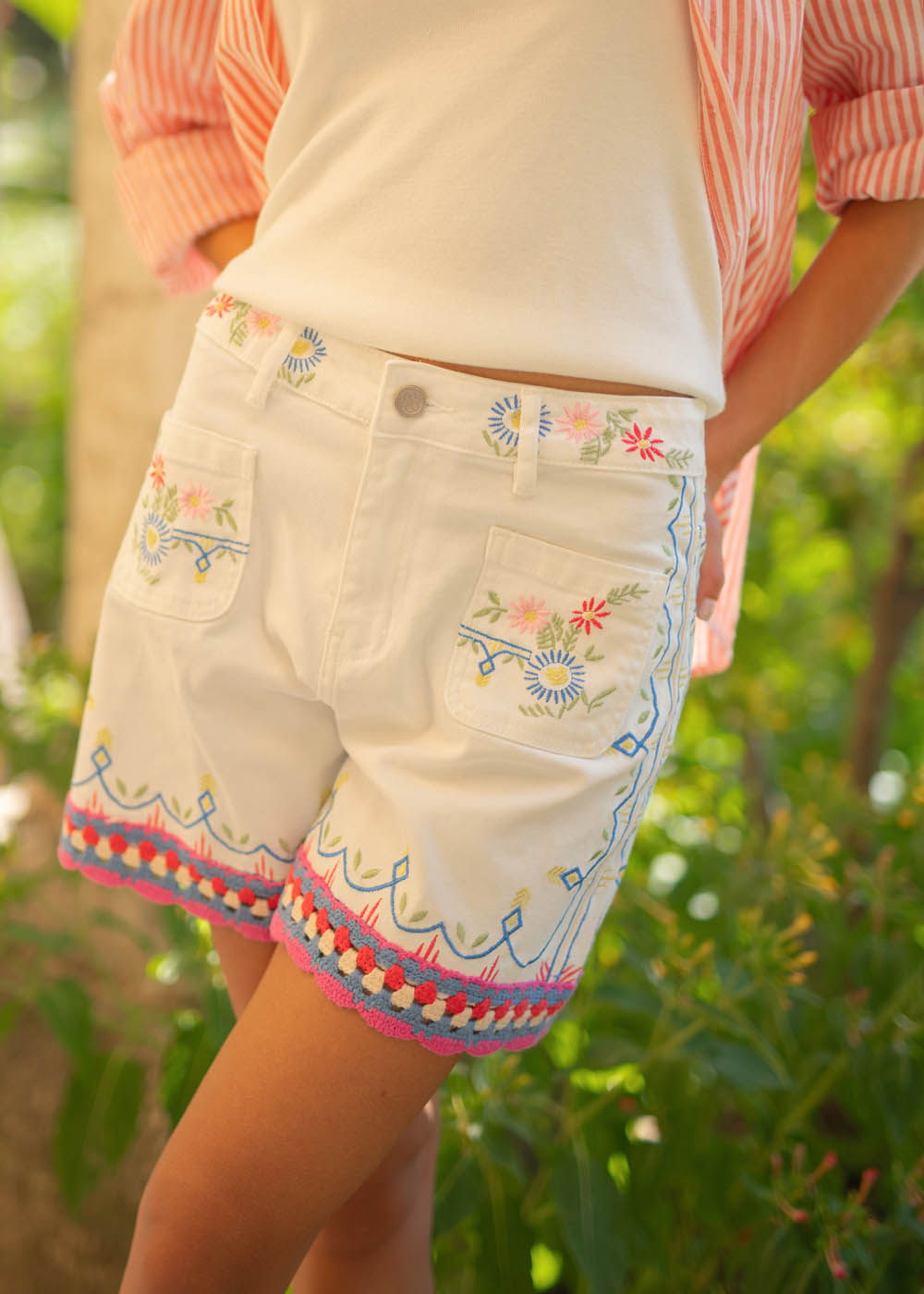 Short Linda
