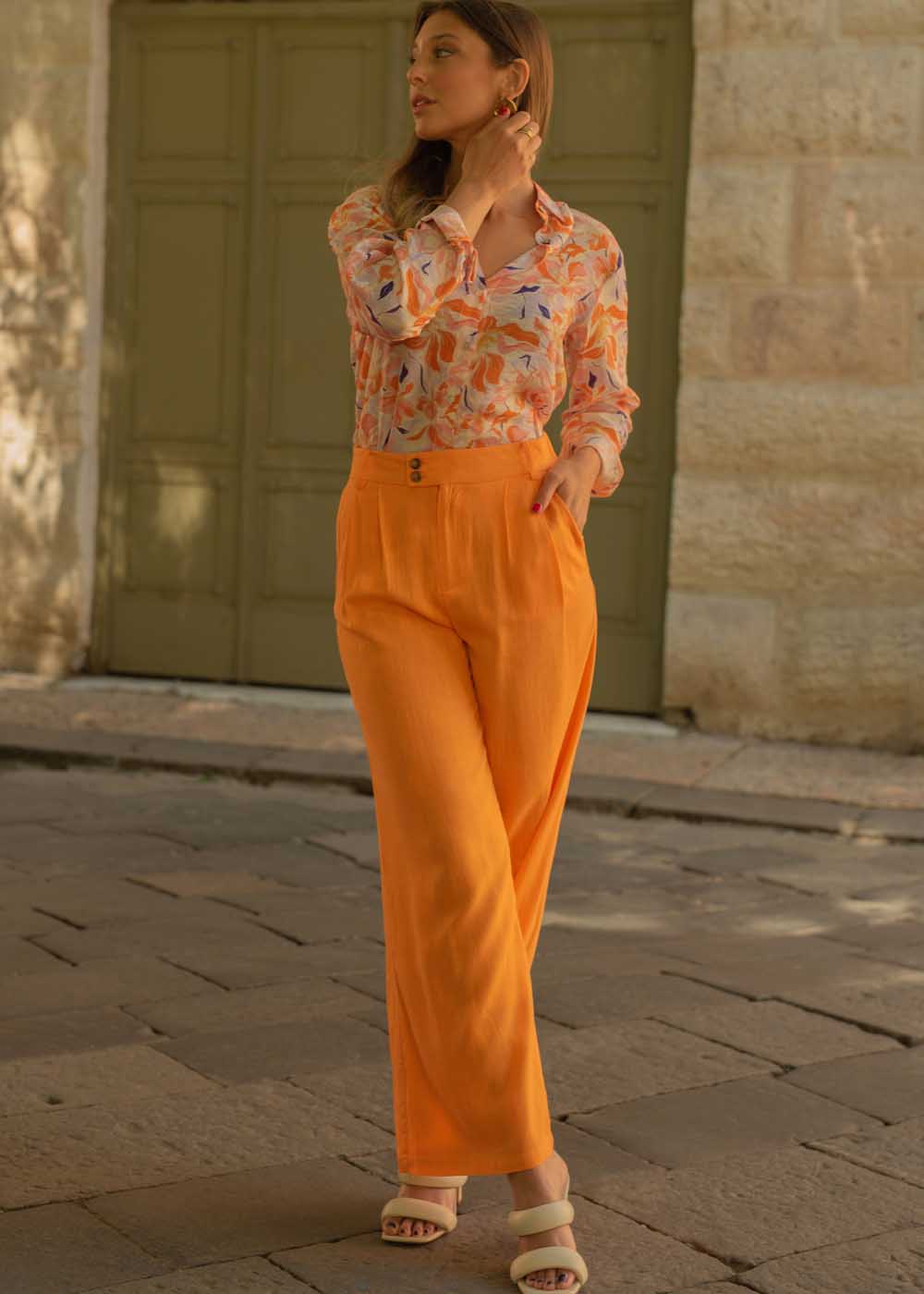 Pantalone Akira